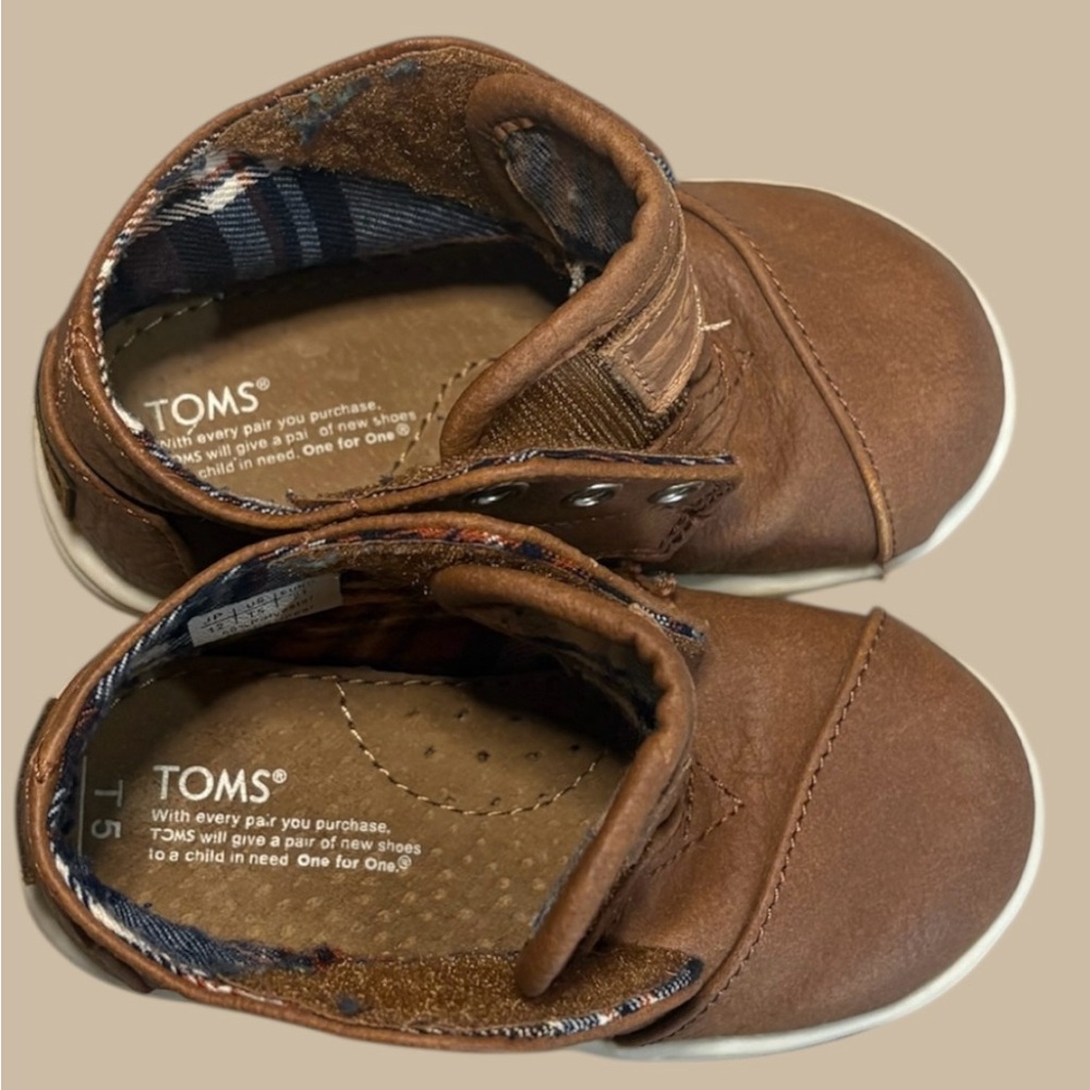 TOMS Kids Brown Shoes